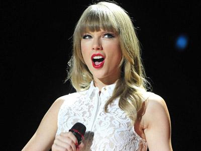 Taylor Swift akan Nyanyikan Lagu 'Spesial' di Grammy Awards 2014!