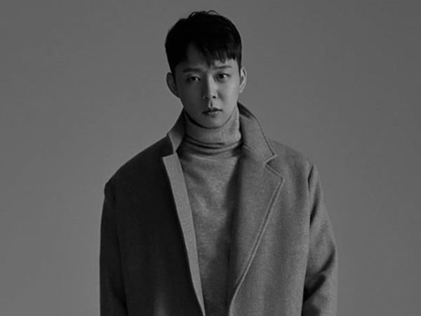 Park Yoochun Resmi Buka Akun Instagram dan Twitter Pribadi