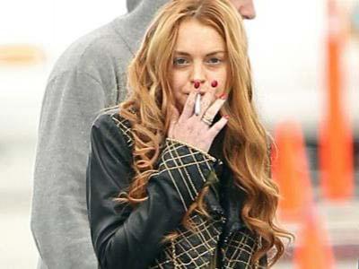 Lindsay Lohan Masuk Rumah Sakit Kena Infeksi Paru-paru