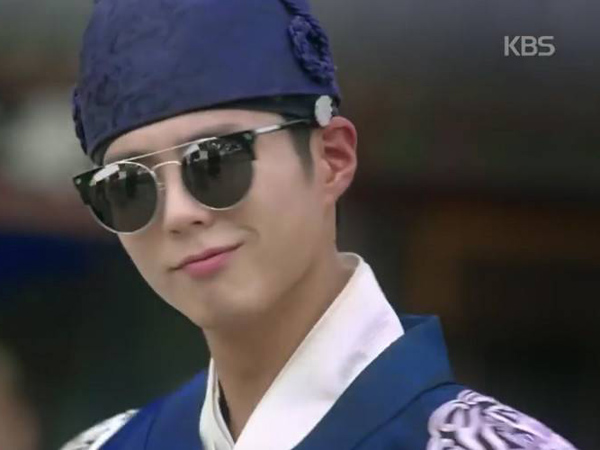 Park Bo Gum Unjuk Dance Kocak Sebagai Teaser ‘Moonlight Drawn by Clouds’