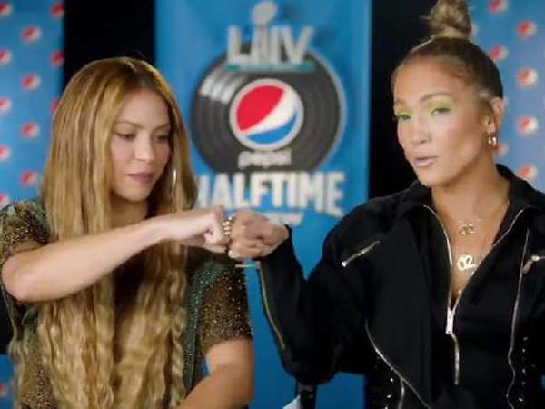 Shakira Janjikan Penampilan Spesial Bareng Jennifer Lopez di Super Bowl 2020