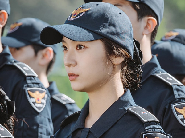 Krystal Ungkap Karakternya di Drama ‘Police University’