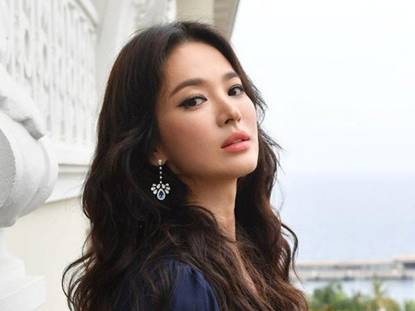 Song Hye Kyo Dikabarkan Sekolah Lagi di New York