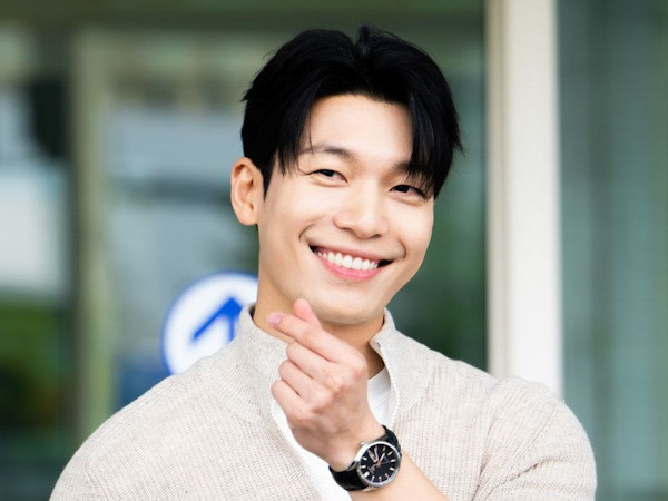 Wi Ha Joon Ditaksir Jadi Pemeran Utama Drama Romantis 'Graduation'