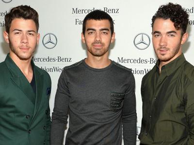 Wah, Jonas Brothers Diketahui Masih Bertengkar Soal Visi Bermusik Mereka!