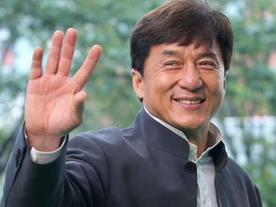 Gunakan Stuntman, Jackie Chan Minta Maaf?