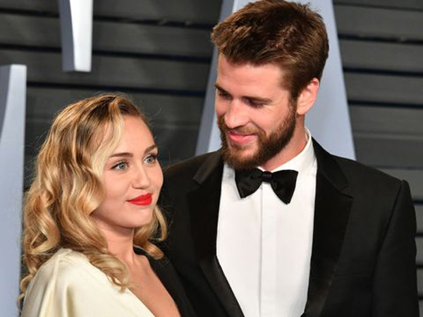 Konfirmasi Kabar Berpisah, Liam Hemsworth Kirim Doa untuk Miley Cyrus