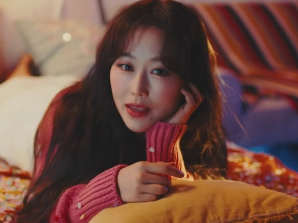 Review MV 'Walking Through The Moon', Comeback Baby Soul Lovelyz dengan Nama Panggung Baru