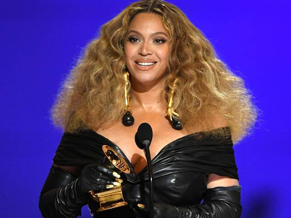 Beyonce dan Putrinya Cetak Sejarah Baru Grammy