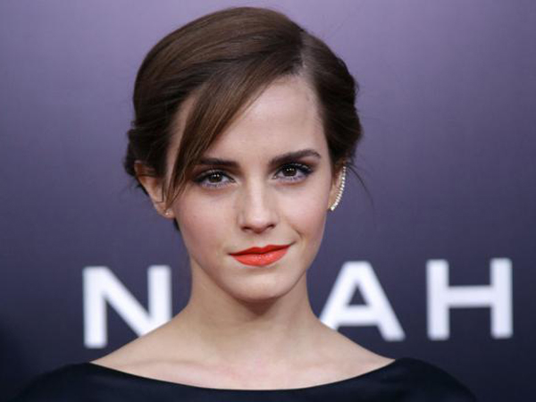 Lepas Dari Bayang Hermione, Ini Peran yang Paling Menantang Untuk Emma Watson