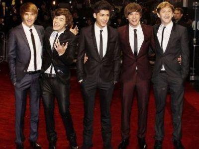 One Direction Kembali Borong Penghargaan
