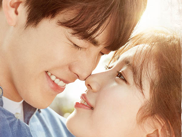 Episode Baru 'Uncontrollably Fond' akan Hadirkan Adegan Ciuman Pertama Kim Woo Bin dan Suzy!