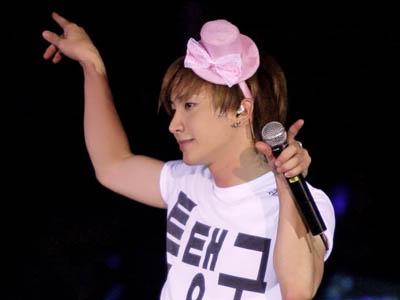 Leeteuk Bangga Bisa Perankan Prajurit Feminim