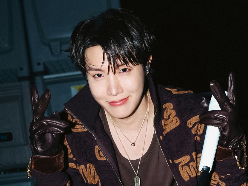 J-Hope BTS Umumkan Single Baru 'Sweet Dreams (feat. Miguel)' dan Acara Spesial untuk Penggemar