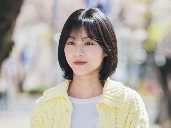 Intip Penampilan Kang Min Ah Jadi Mahasiswi di Drama Adaptasi Webtoon