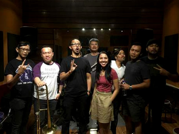 Rilis Single Baru, Mocca Bakal Kolaborasi Bareng Vicky Burgerkill!