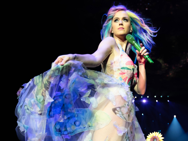 Jelang Konser di Indonesia, Ini Dua Permintaan Penting Katy Perry!