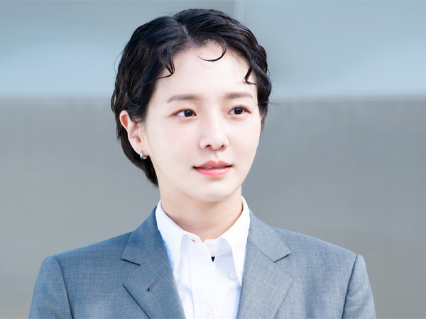 Cerdas dan Elegan, Park Gyu Young Tampilkan Aura Berkelas di ‘Dali & Cocky Prince’