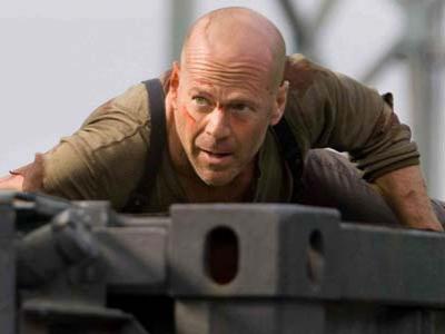 Die Hard 5, Bruce Willis Selamatkan Putranya