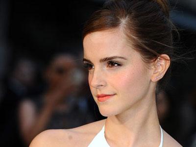 Tak Jadi Aktris, Emma Watson Akan Beralih Jadi Pelatih Yoga?