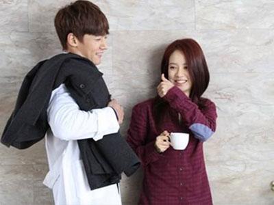 Song Ji Hyo Terlihat Mesra Bersama Choi Jin Hyuk Untuk 'ER Men & Woman'