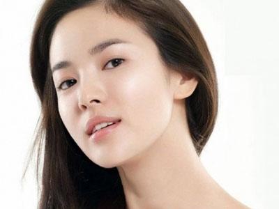 Song Hye Gyo Ingin Main Dalam Film Komedi-Romantis