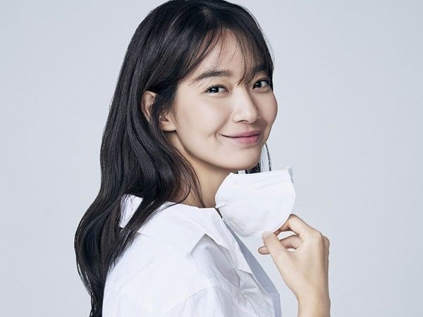 Shin Min Ah Dapat Tawaran Main Drama Medis dari Kisah Nyata