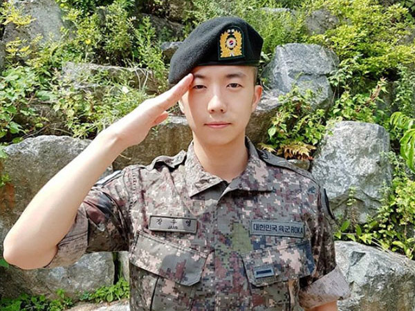 Wooyoung 2PM Keluar Militer Lebih Awal di Tengah Kekhawatiran Virus Corona