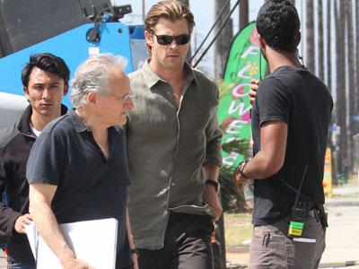 Syuting di Jakarta, Chris Hemsworth Asyik Belanja