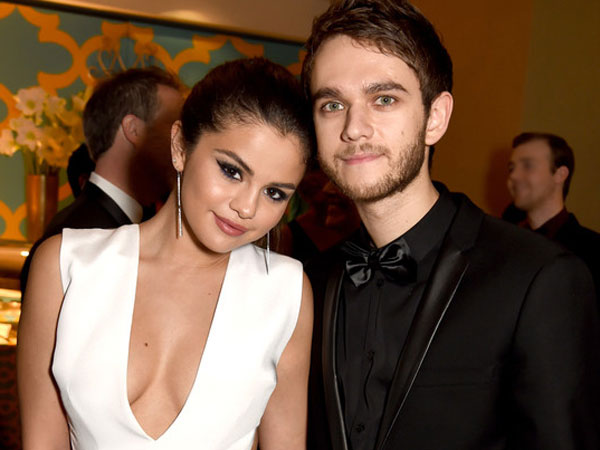 Pertemuan Zedd & Selena Gomez Diawali dengan Kisah Buang Air Kecil?