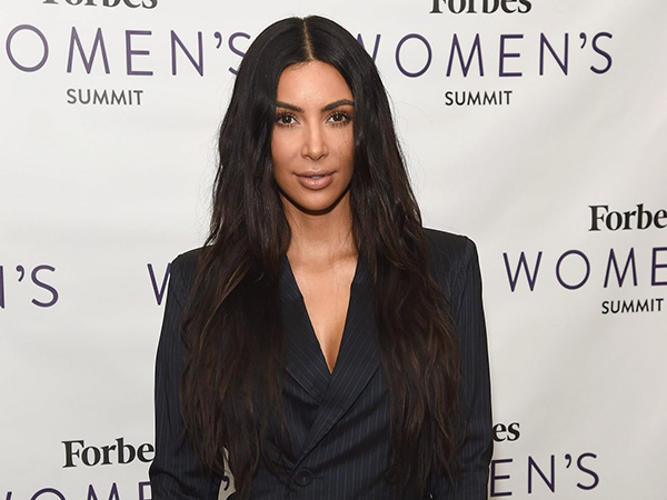 Status Miliarder Kim Kardashian Dibantah Forbes