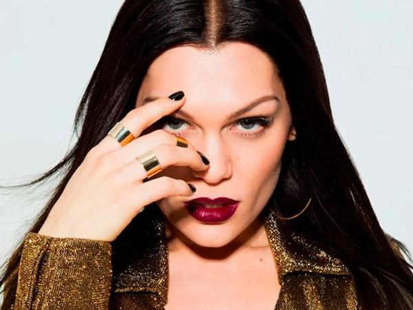 Kejutan Manis Jessie J untuk Fans Usai Dua Tahun 'Hilang' dari Panggung Hiburan