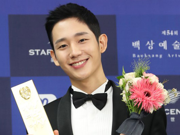 Menang Penghargaan, Jung Hae In Justru Dapat Kritikan Pedas Akibat Hal Ini di 'Baeksang Awards'