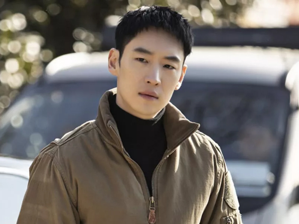 Tranformasi Lee Je Hoon Jadi Pahlawan Kegelapan di Drama ‘Taxi Driver’