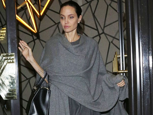 Terlalu Kurus, Kondisi Angelina Jolie Sangat Memprihatinkan