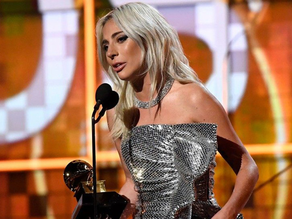 Menang 3 Piala Grammy, Lady Gaga Bicara Soal Kesehatan Mental