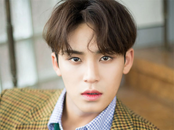 Mingyu SEVENTEEN Sudah Akhiri Kesalahpahaman dengan Penulis Tuduhan Bullying