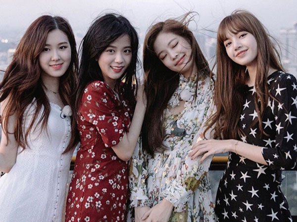 Manisnya Member BLACKPINK Beri Kejutan di Hari Terakhir Jisoo Jadi MC 'Inkigayo'