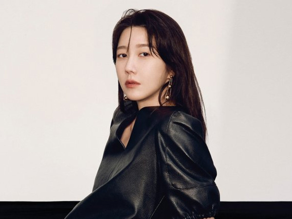 Lee Ji Ah Dikabarkan Bintangi Drama Baru, Perankan Dua Karakter Seperti di Penthouse?