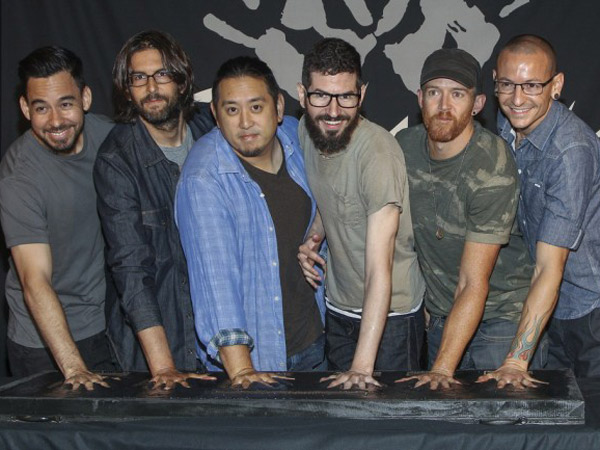 Linkin Park Gelar Acara Khusus untuk Mengenang Chester Bennington