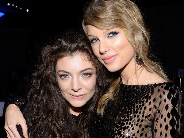 Pertemanan Taylor Swift dan Lorde Dimulai Oleh Segelas Milkshake?