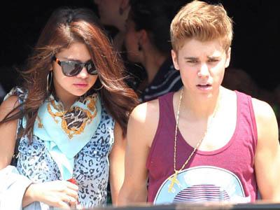 Selena Gomez Tak Ingin Balikan Dengan Bieber