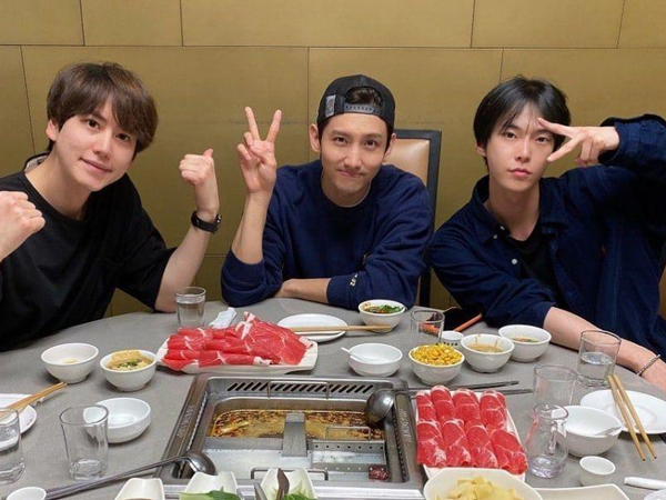 Kyuhyun, Changmin, dan Doyoung Kejutkan Penggemar Lewat Postingan Foto di Instagram