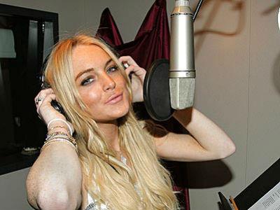 Sibuk di Studio Rekaman, Lindsay Lohan akan Comeback ke Dunia Musik?