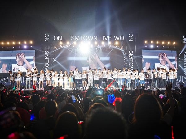 Ultah Ke-20, SM Entertainment Hadiahi Seluruh Staf dan Artisnya Pergi Liburan Ke Luar Negeri!