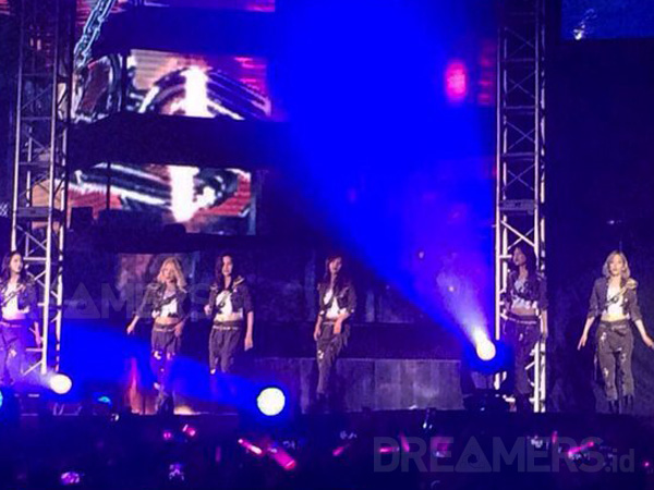SNSD Terpukau dengan Para Fans Indonesia yang Lancar Nyanyikan Lagunya di Konser ‘Phantasia’