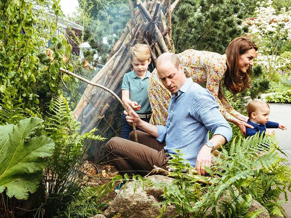 Serunya Pangeran William dan Kate Middleton Ajak Ketiga Anaknya Bermain di Alam Terbuka