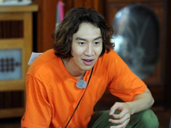 Lee Kwang Soo Buktikan Nama Panggilannya Saat Berkunjung ke Indonesia