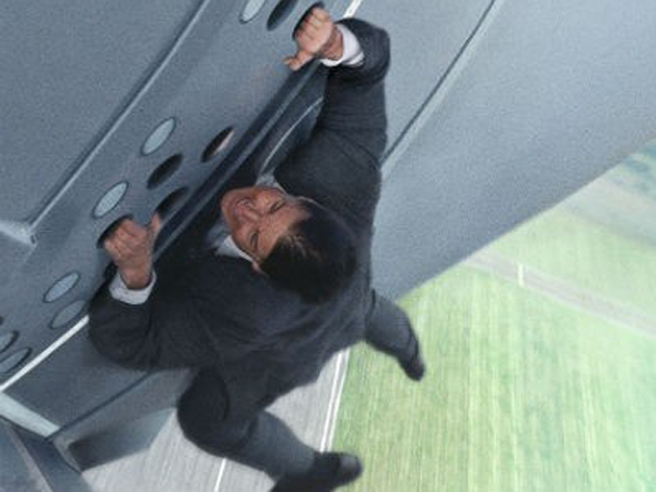 Tom Cruise Tunjukkan Kematangan Usia Tua Di Trailer Pertama Mission Impossible 5!
