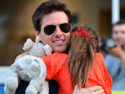 Tom Cruise Dituduh Pacaran Lagi dan Telantarkan Suri?